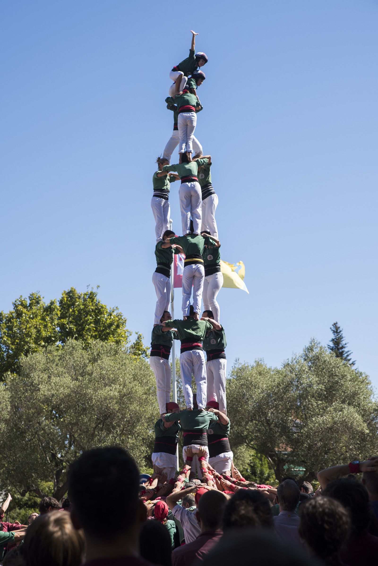 Trobada castellera durant la Festa Major de Valldoreix. FOTO: Bernat Millet.