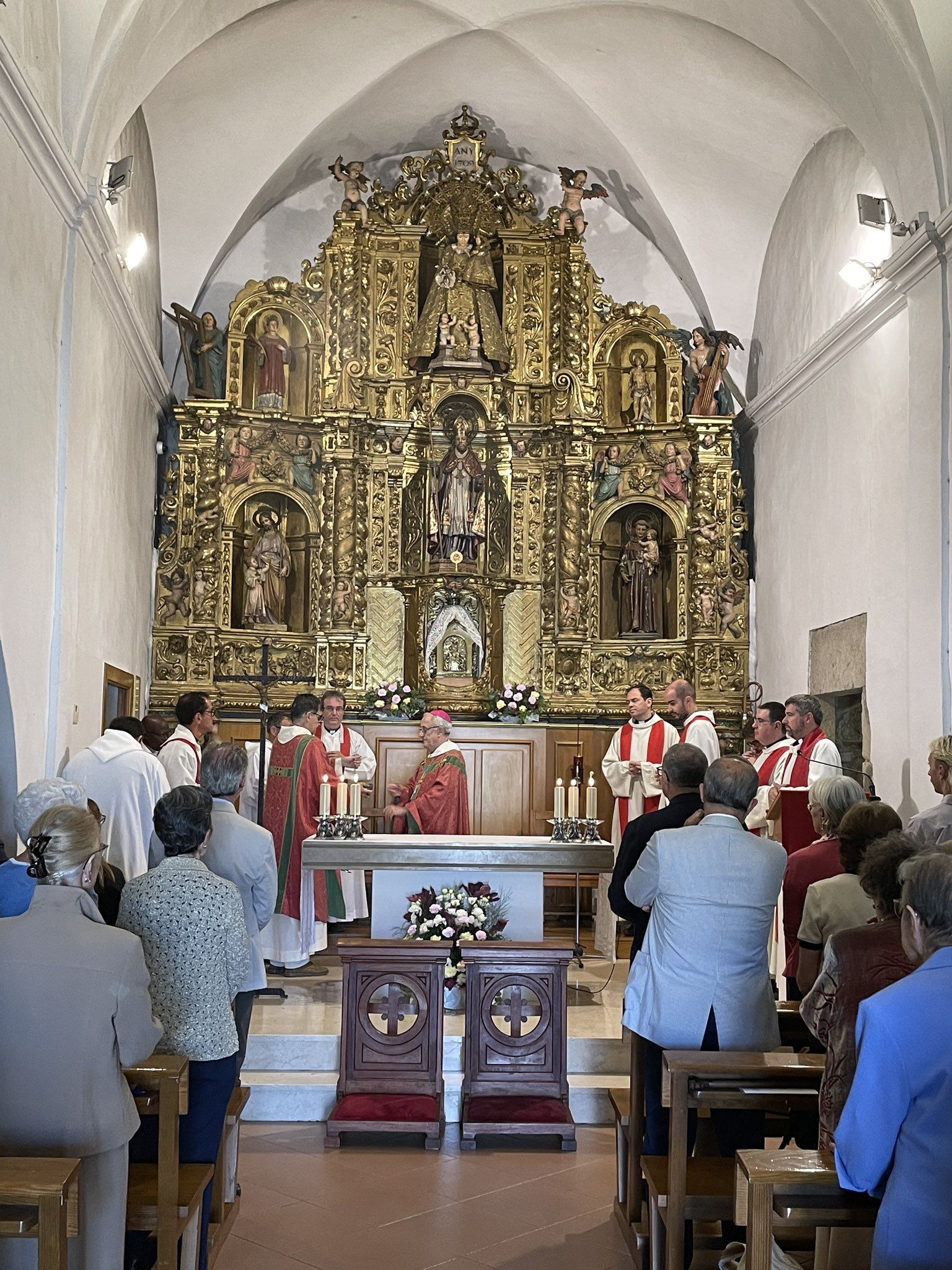 Missa Major per acomiadar la Festa Major de Valldoreix. FOTO: EMD Valldoirex