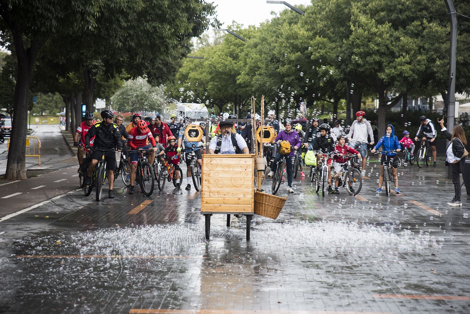 Pedalada popular. FOTO: Bernat Millet.