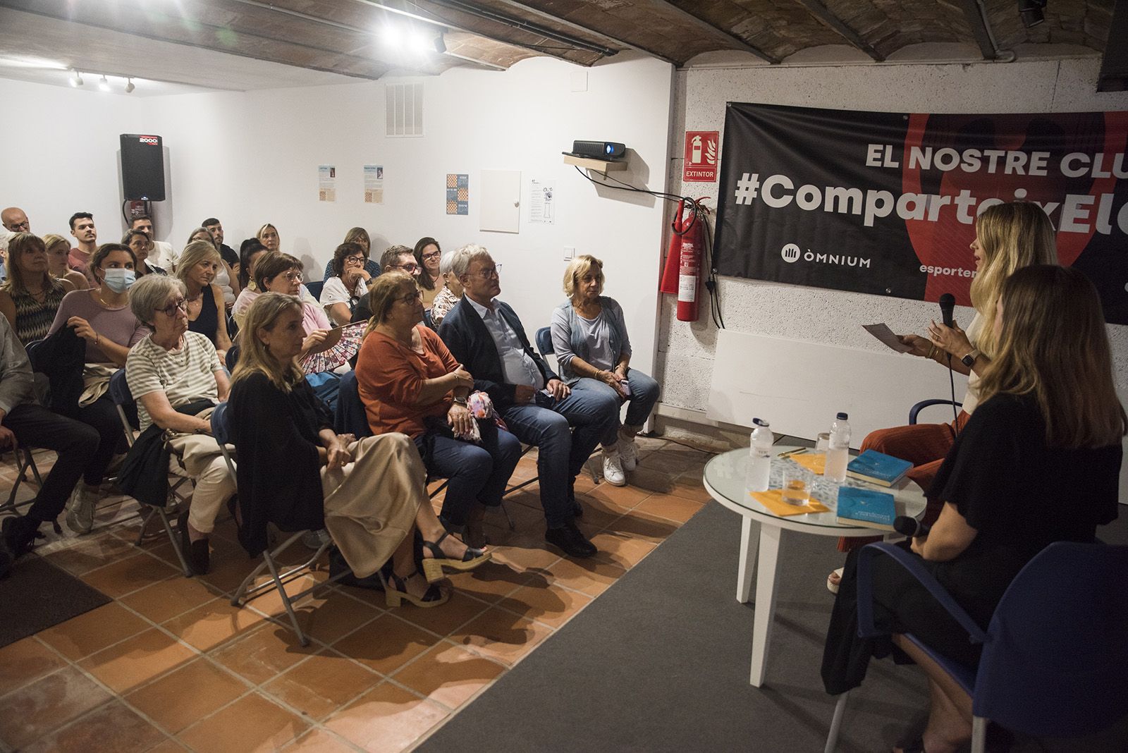 Presentació del llibre 'Drames per a principiants' de Maria Sellas Palat. FOTO: Bernat Millet.