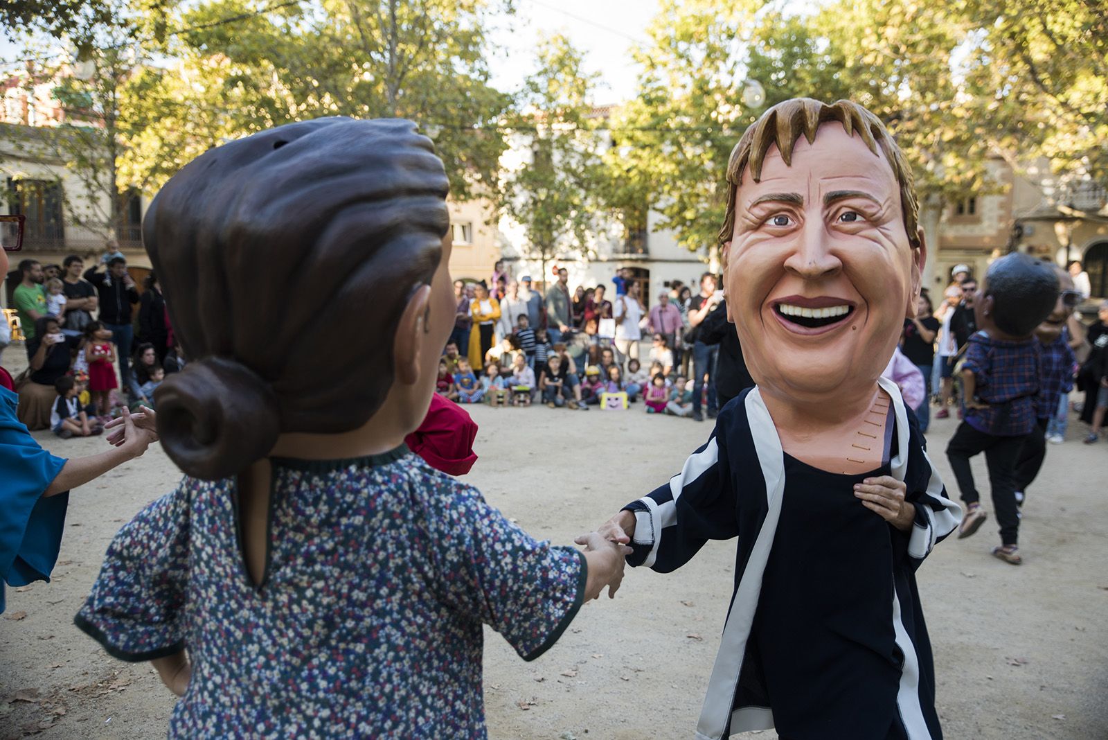 Cercavila de la Diada de Testes. FOTO: Bernat Millet.