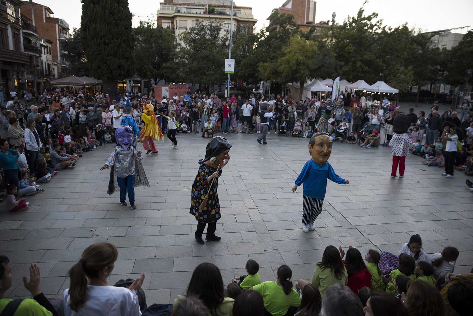 Mostra de balls de la Diada de Testes. FOTO: Bernat Millet.