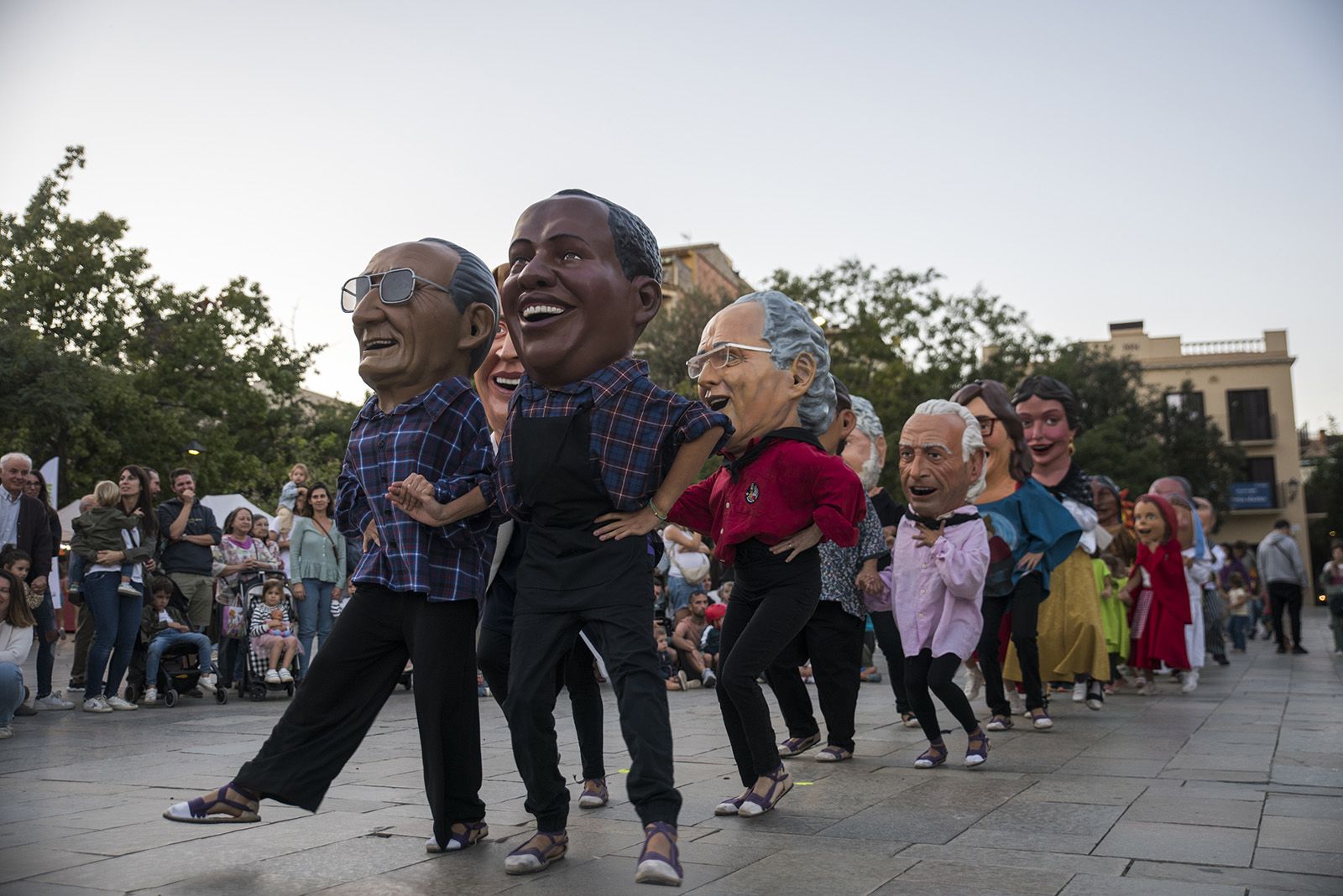 Mostra de balls de la Diada de Testes. FOTO: Bernat Millet.