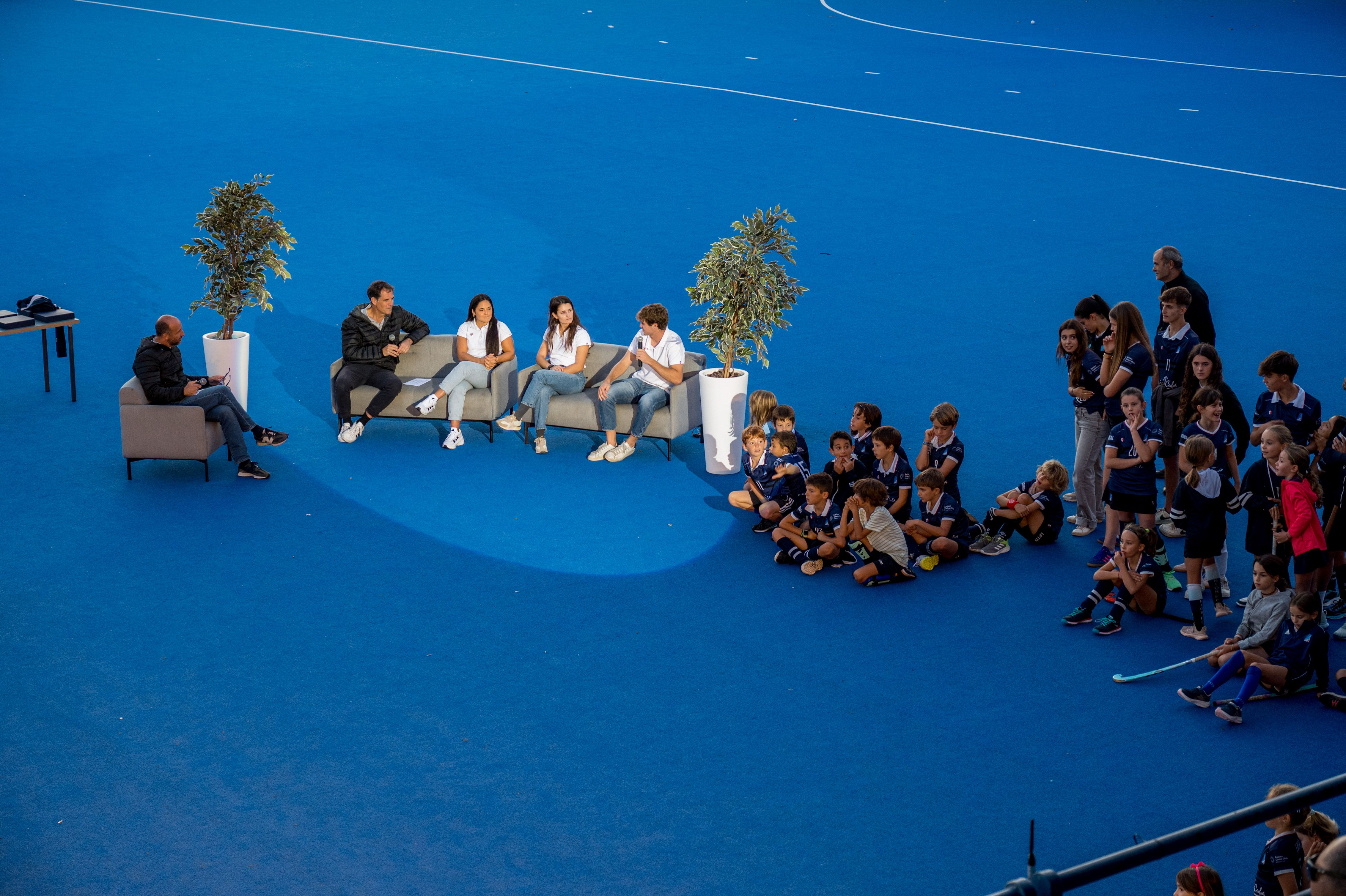 Entrevista amb els jugadors que han participat en els Jocs Olímpics de París 2024: Bruno Font, Majo Granatto i Laia Vidosa. FOTO: Carmelo Jiménez (TOT Sant Cugat)