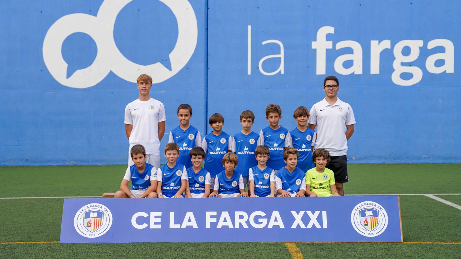 Presentació dels 350 jugadors del Club Esportiu La Farga. FOTO: Cedida