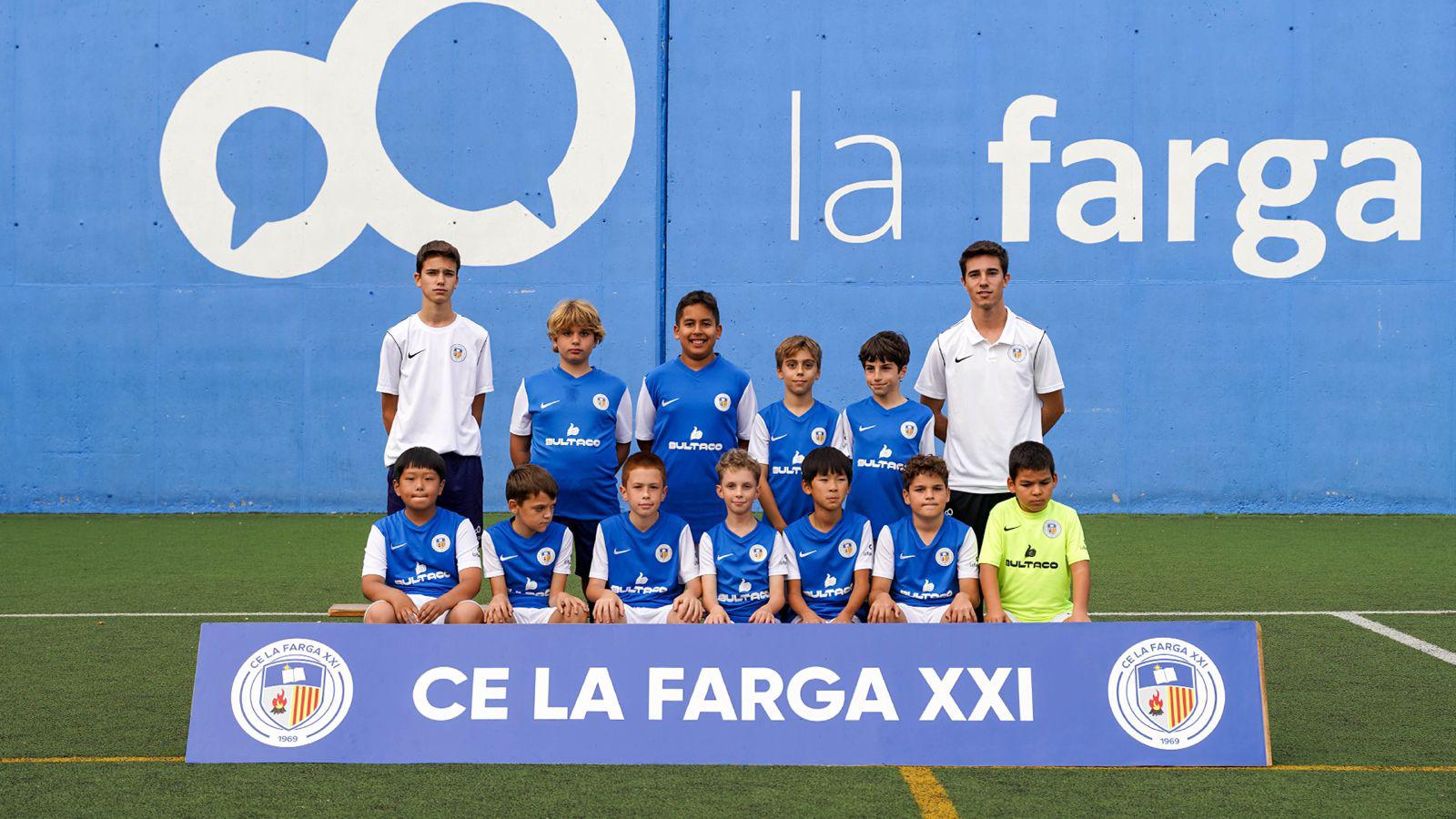 Presentació dels 350 jugadors del Club Esportiu La Farga. FOTO: Cedida