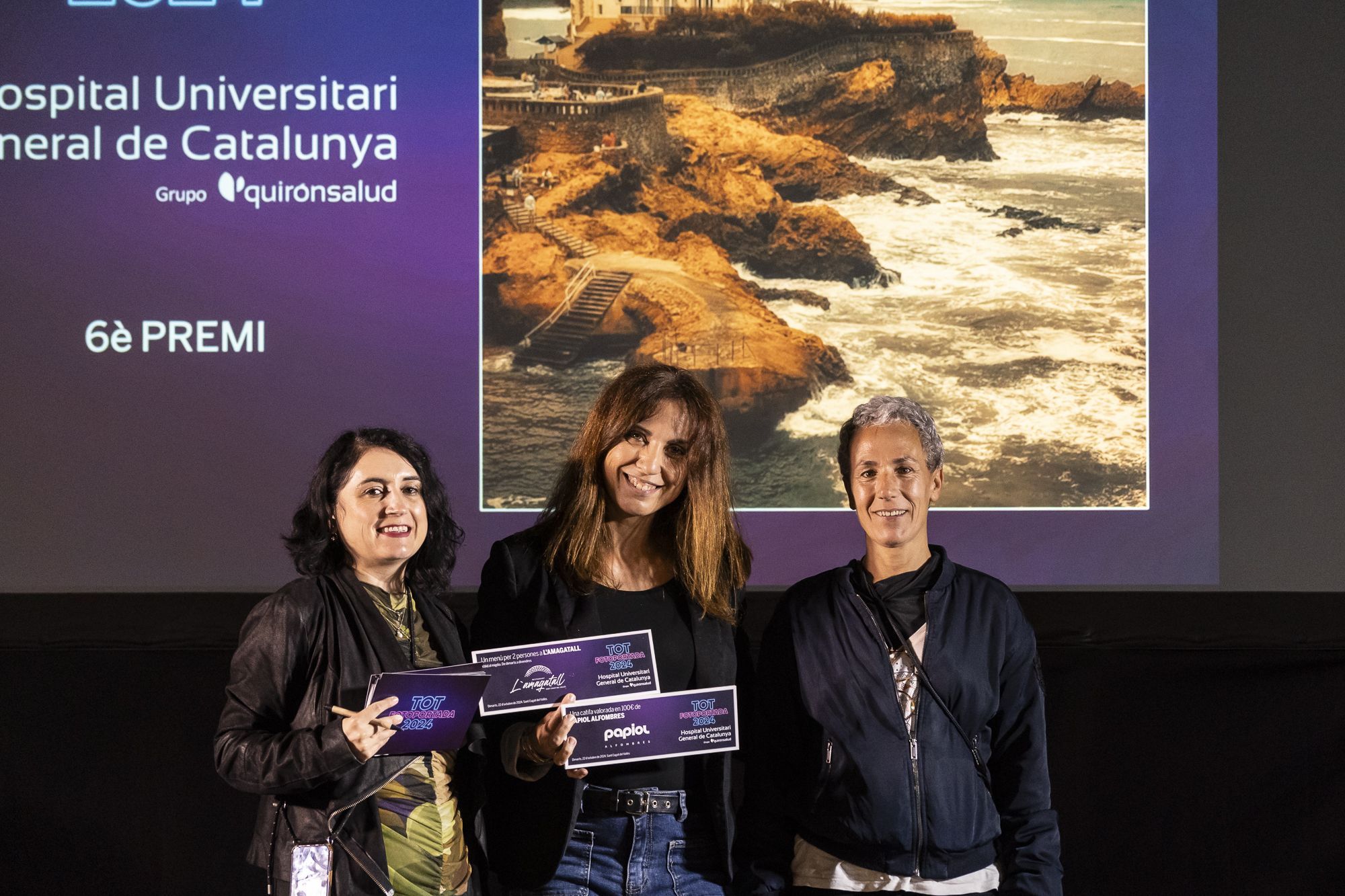 Acte d'entrega de premis i inauguració del 27è TOT Fotoportada FOTO: Mireia Comas