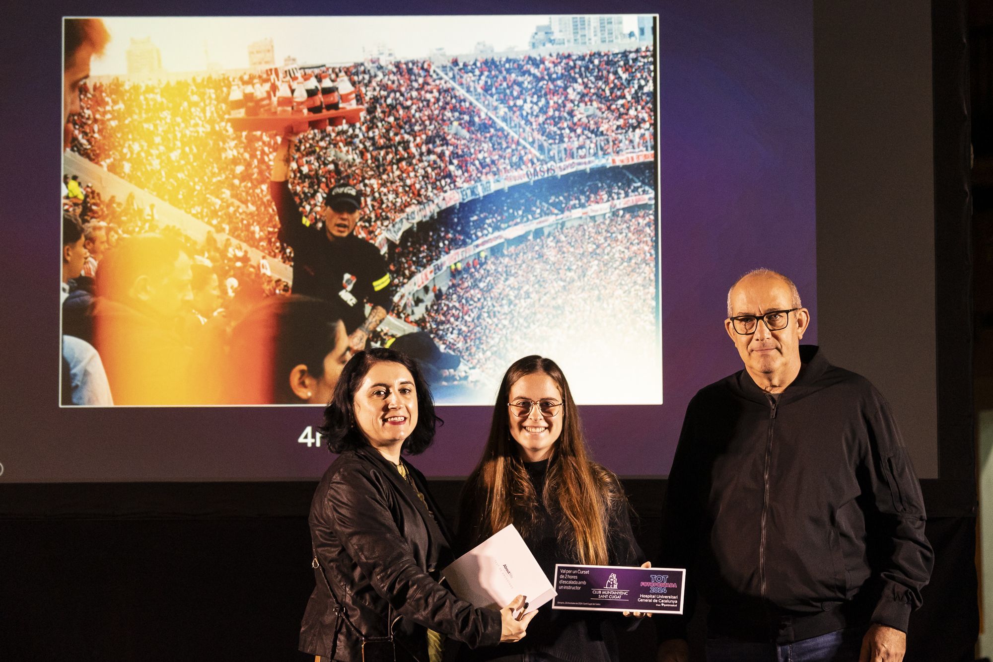 Acte d'entrega de premis i inauguració del 27è TOT Fotoportada FOTO: Mireia Comas