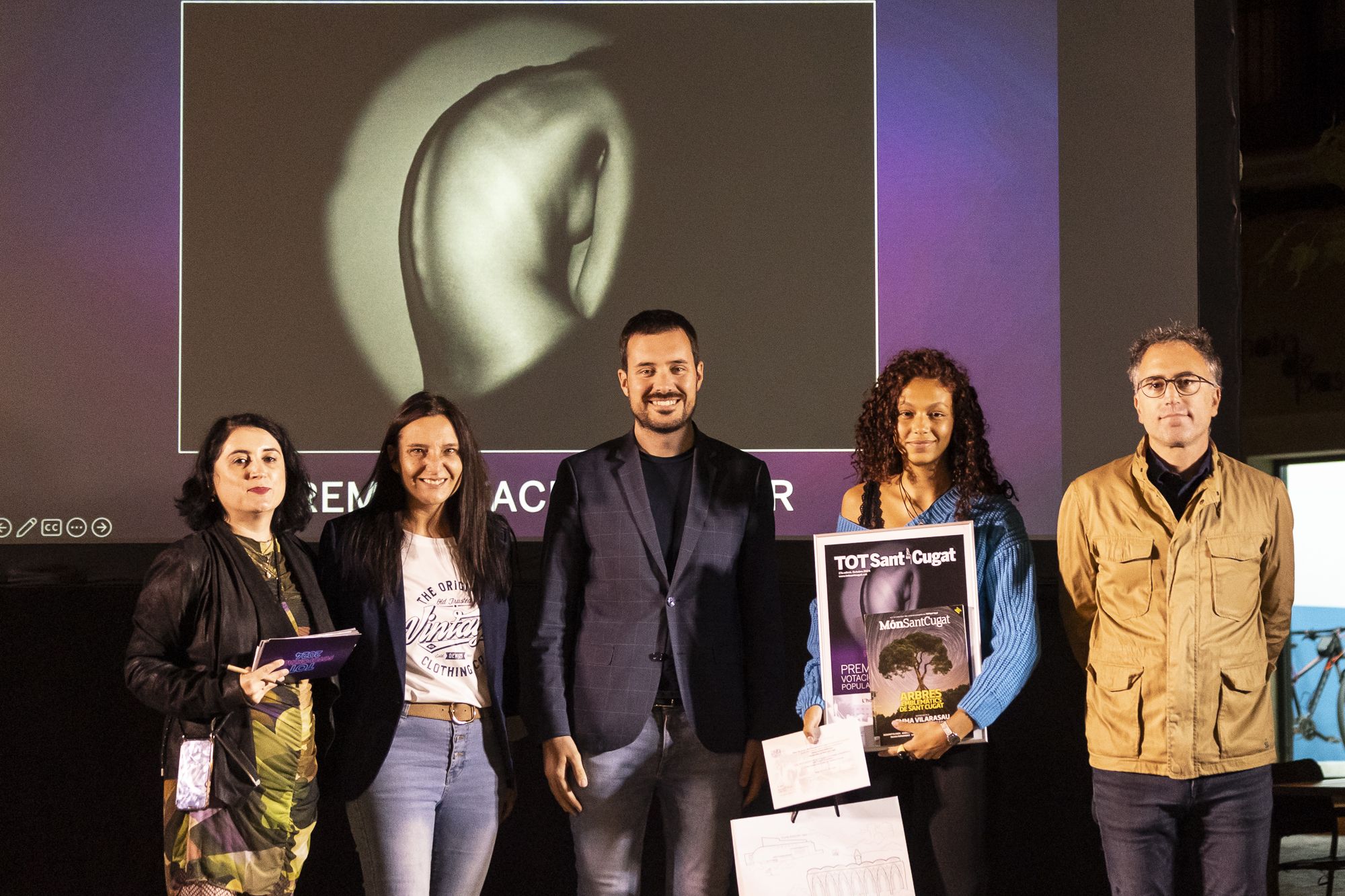 Acte d'entrega de premis i inauguració del 27è TOT Fotoportada FOTO: Mireia Comas