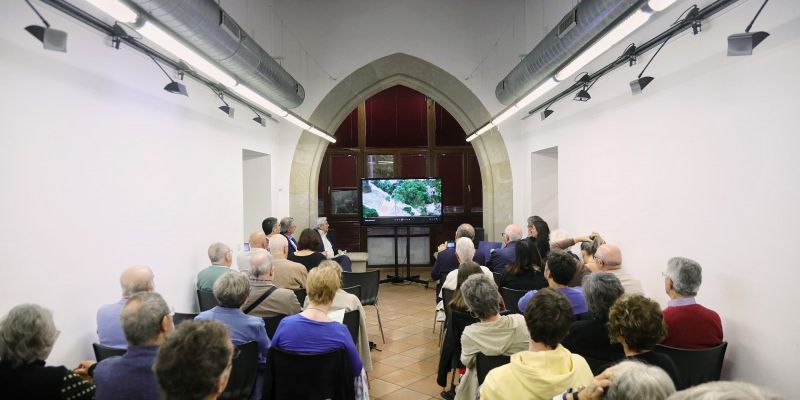 Acte de presentació de la publicació "Pi d'en Xandri, 250 anys d'un símbol" FOTO: TOT Sant Cugat