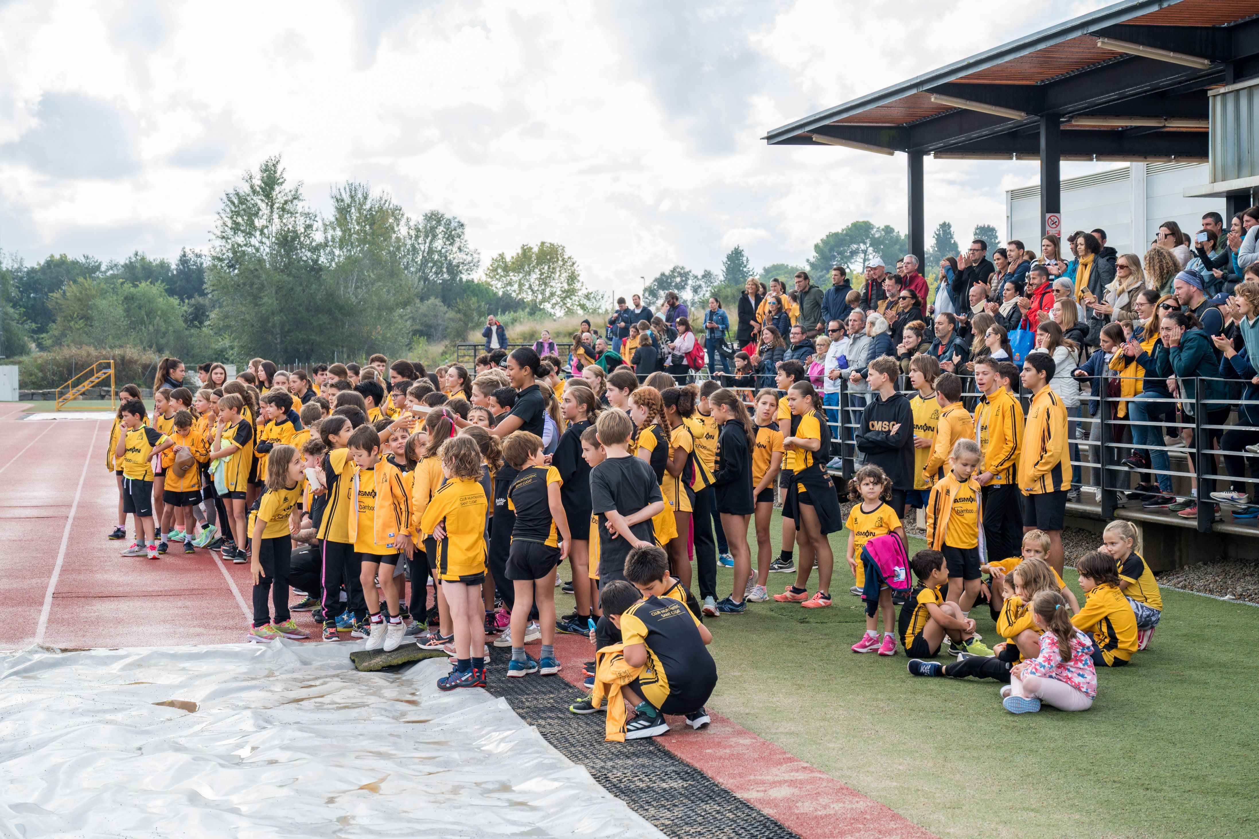 Presentació d'equips de la secció d'atletisme del Club Muntanyenc de Sant Cugat. FOTO: Carmelo Jiménez (TOT Sant Cugat)