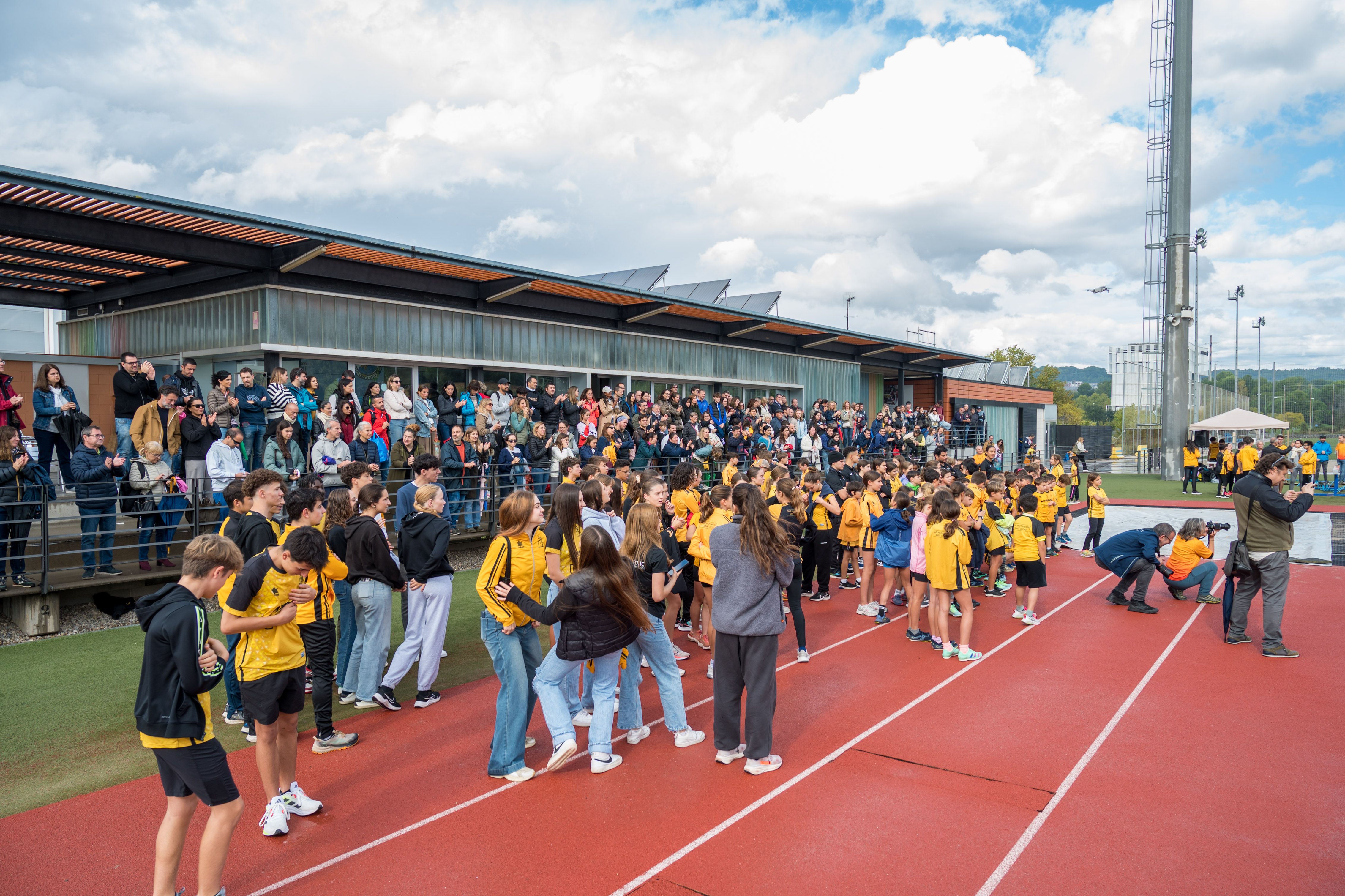 Presentació d'equips de la secció d'atletisme del Club Muntanyenc de Sant Cugat. FOTO: Carmelo Jiménez (TOT Sant Cugat)