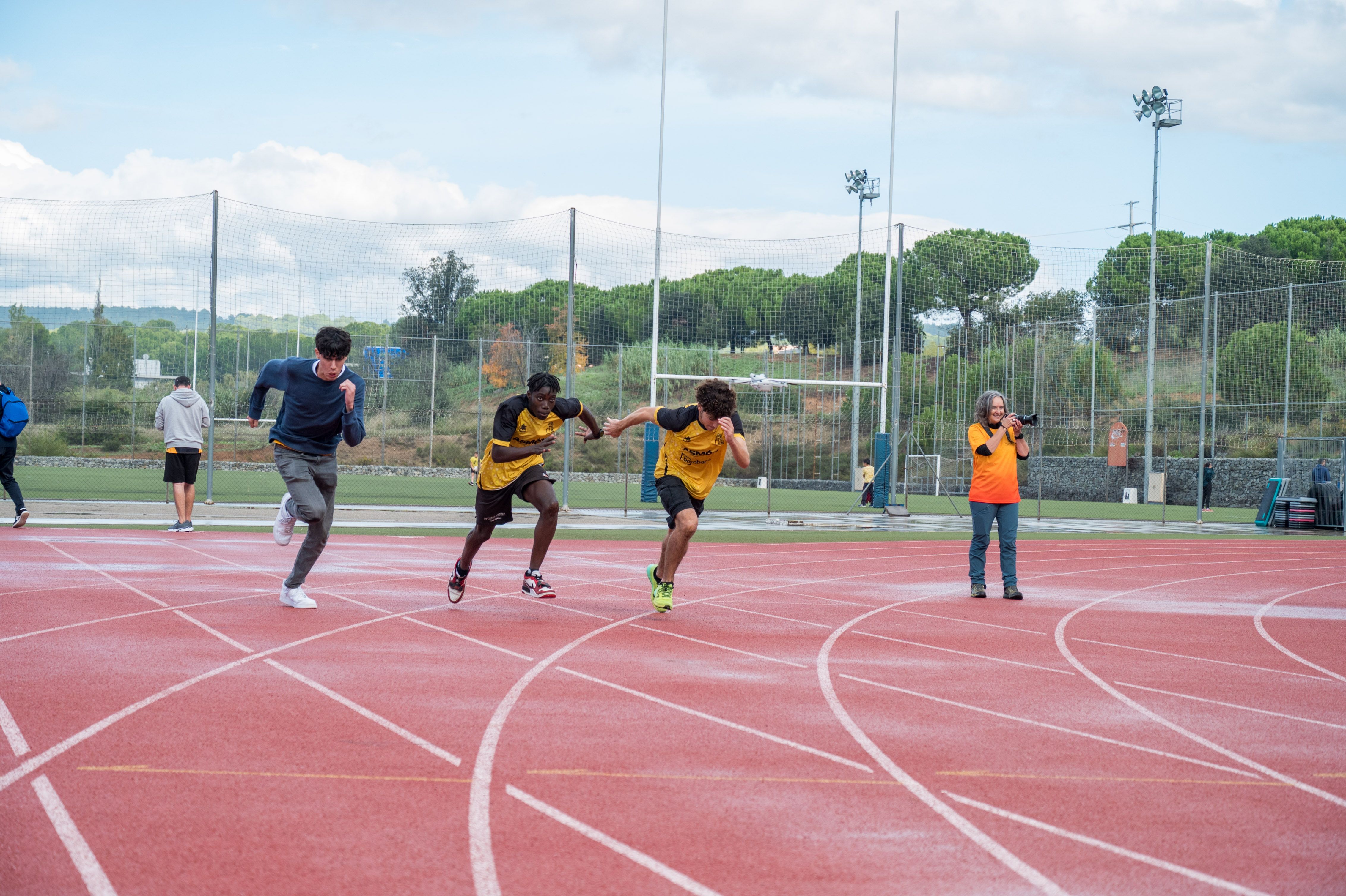 Presentació d'equips de la secció d'atletisme del Club Muntanyenc de Sant Cugat. FOTO: Carmelo Jiménez (TOT Sant Cugat)