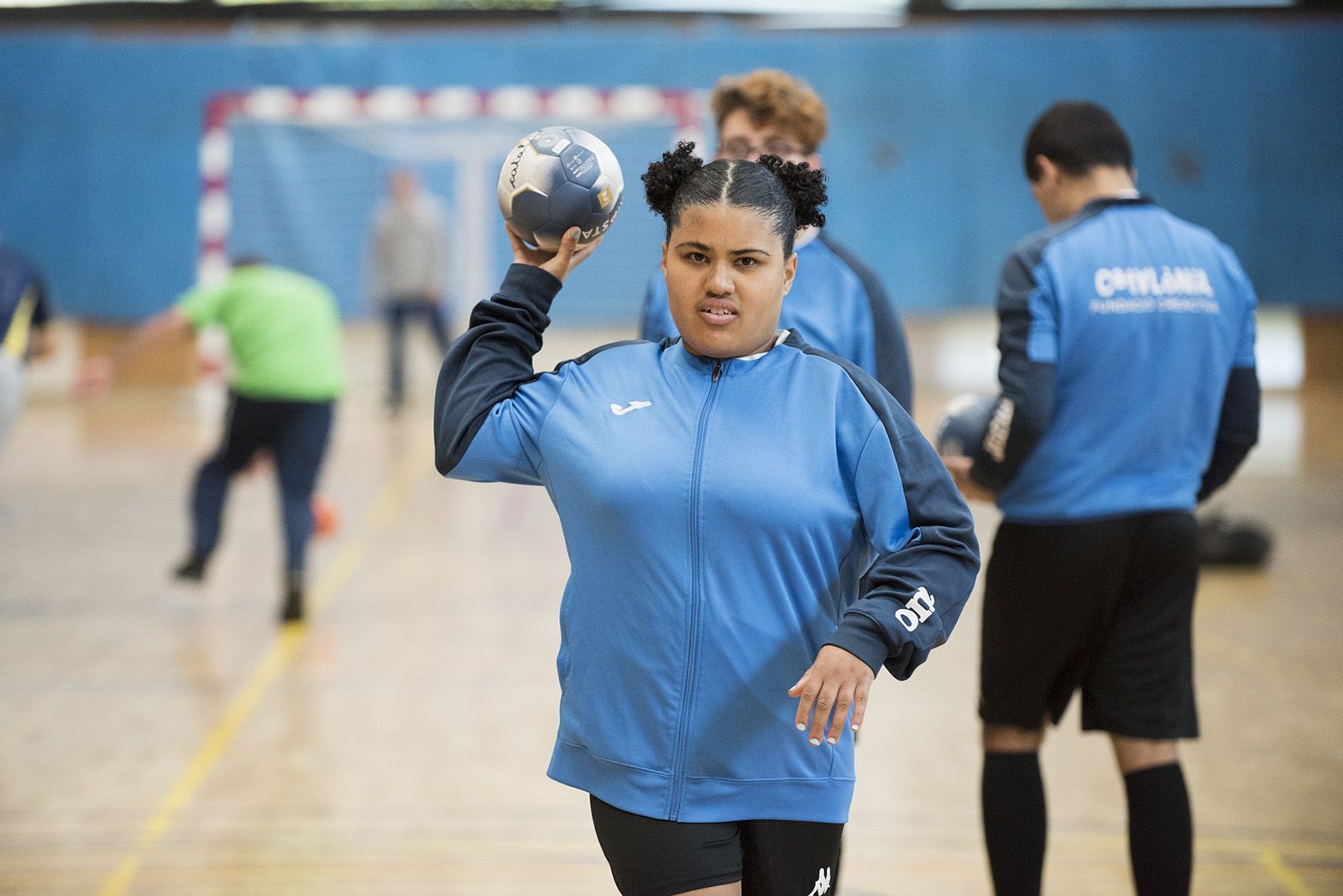 Nou equip special del Club Handbol Sant Cugat. FOTO: Bernat Millet (TOT Sant Cugat)