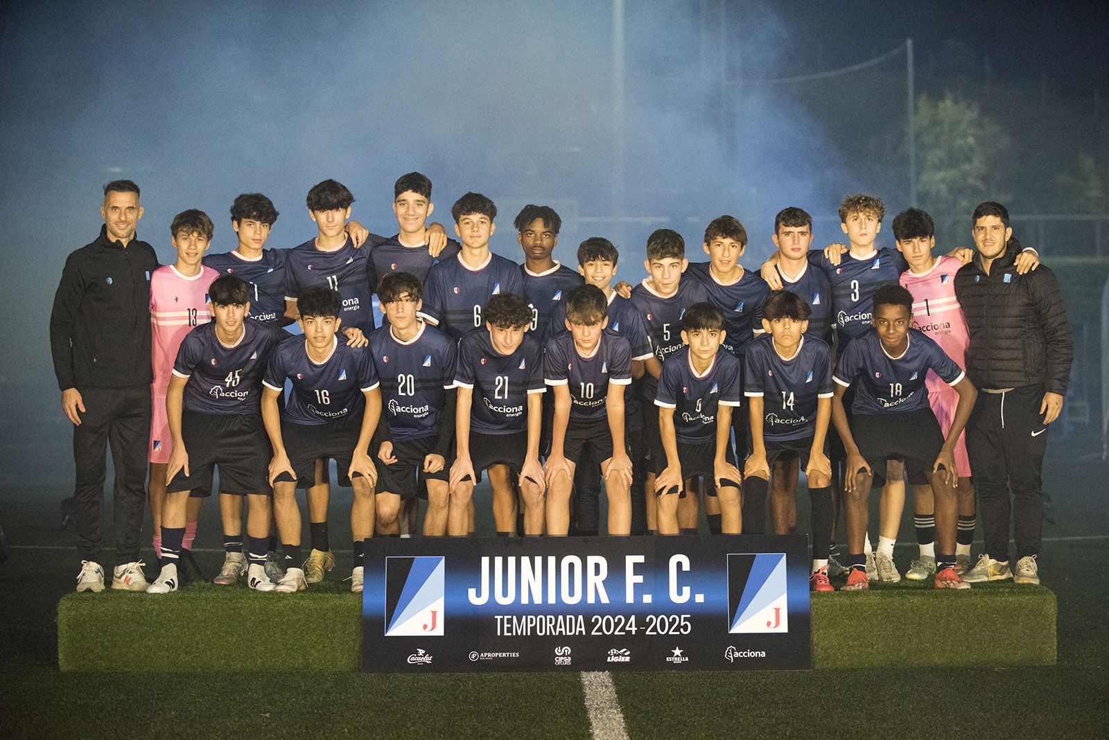 Presentació d'equips de futbol del Junior FC. FOTO: Bernat Millet.