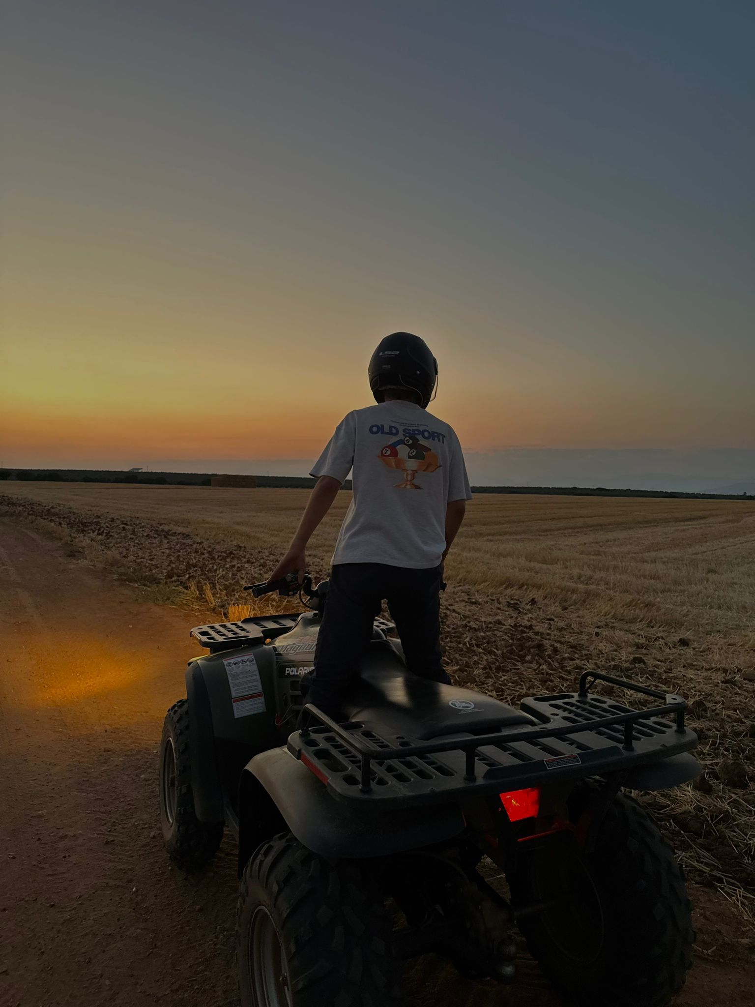 Quads en la puesta de sol · Talavera de la Reina FOTO: Borja Morato de Rojas