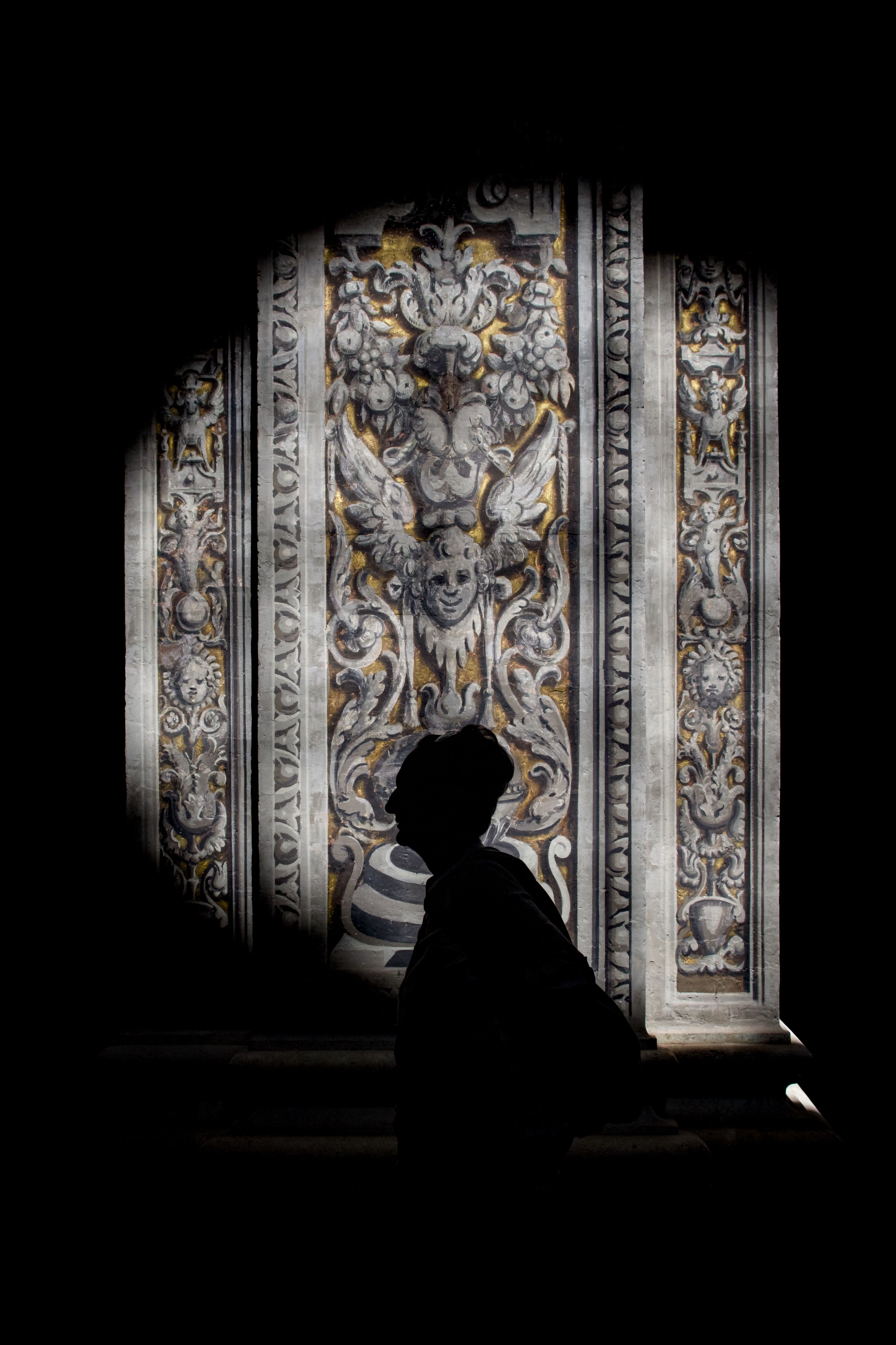 La dona de l'església · Chiesa di San Paolo Ferrara FOTO: Abraham Diaz Romero