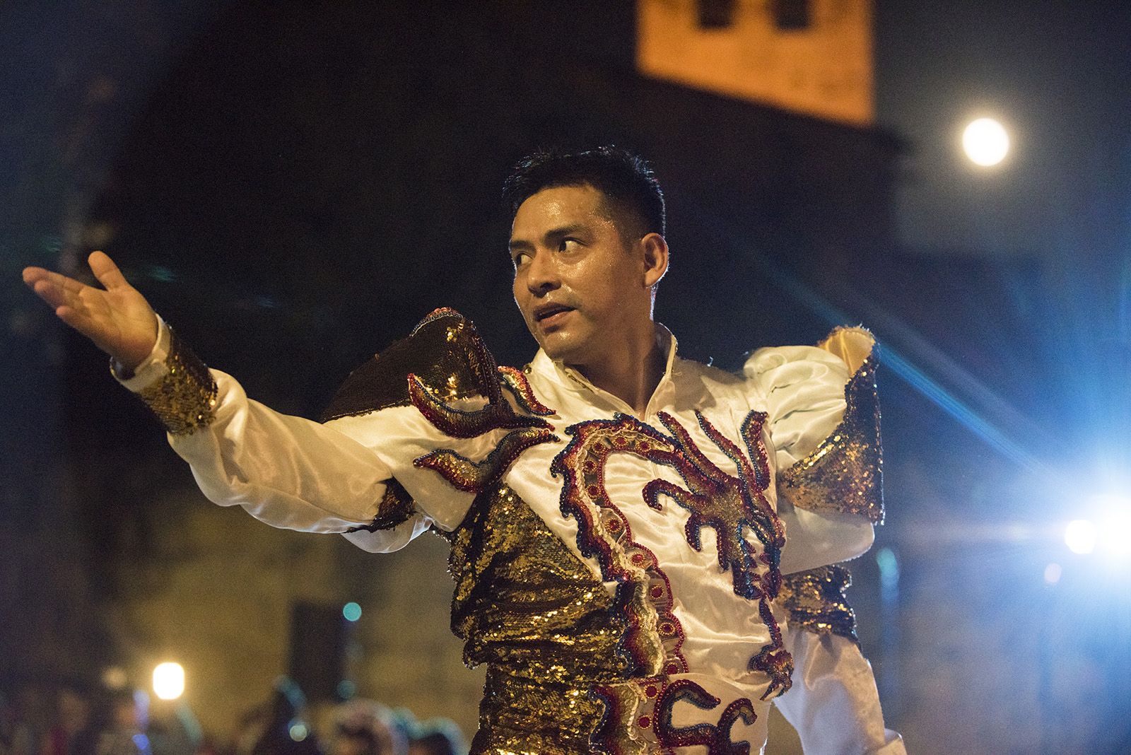 Mostra de dansa boliviana. FOTO: Bernat Millet.