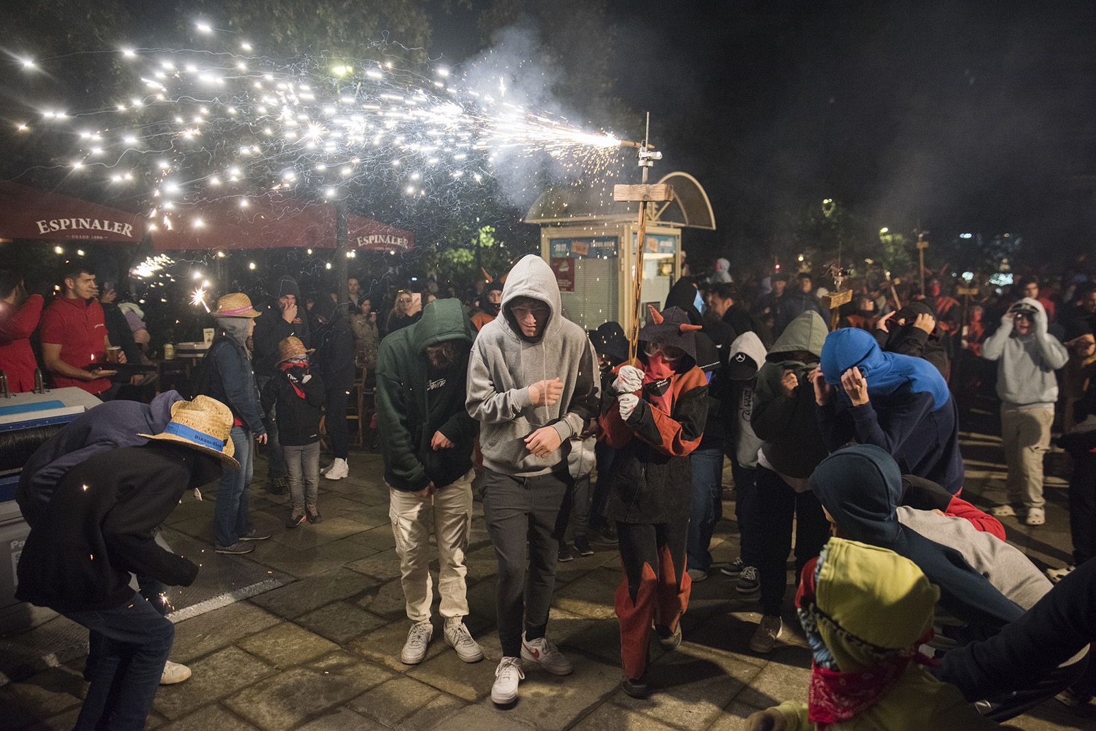 Correfoc Infantil amb colles convidades. FOTO: Bernat Millet.