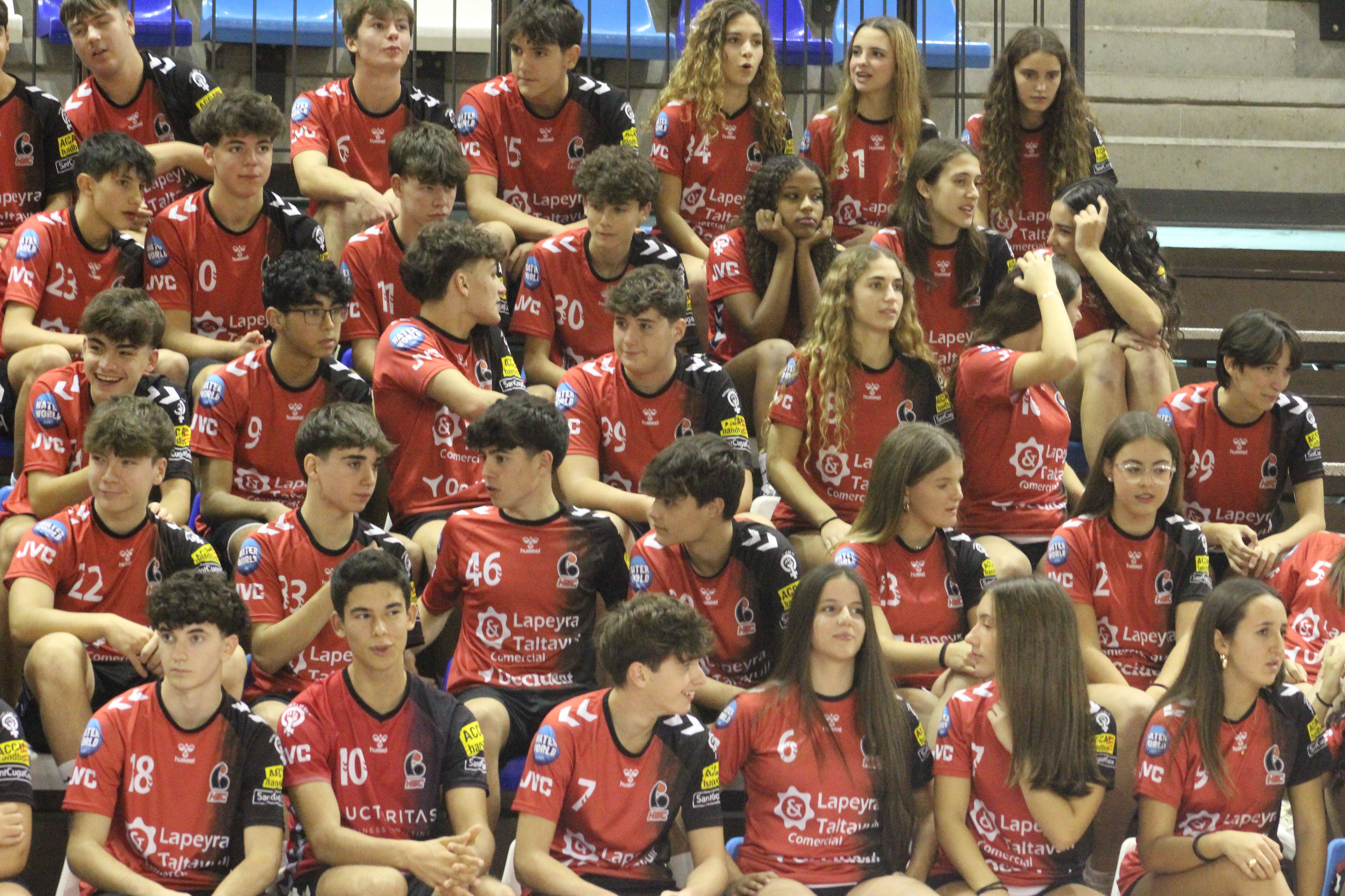 Presentació d'equips de l'Handbol Sant Cugat. FOTO: Handbol Sant Cugat