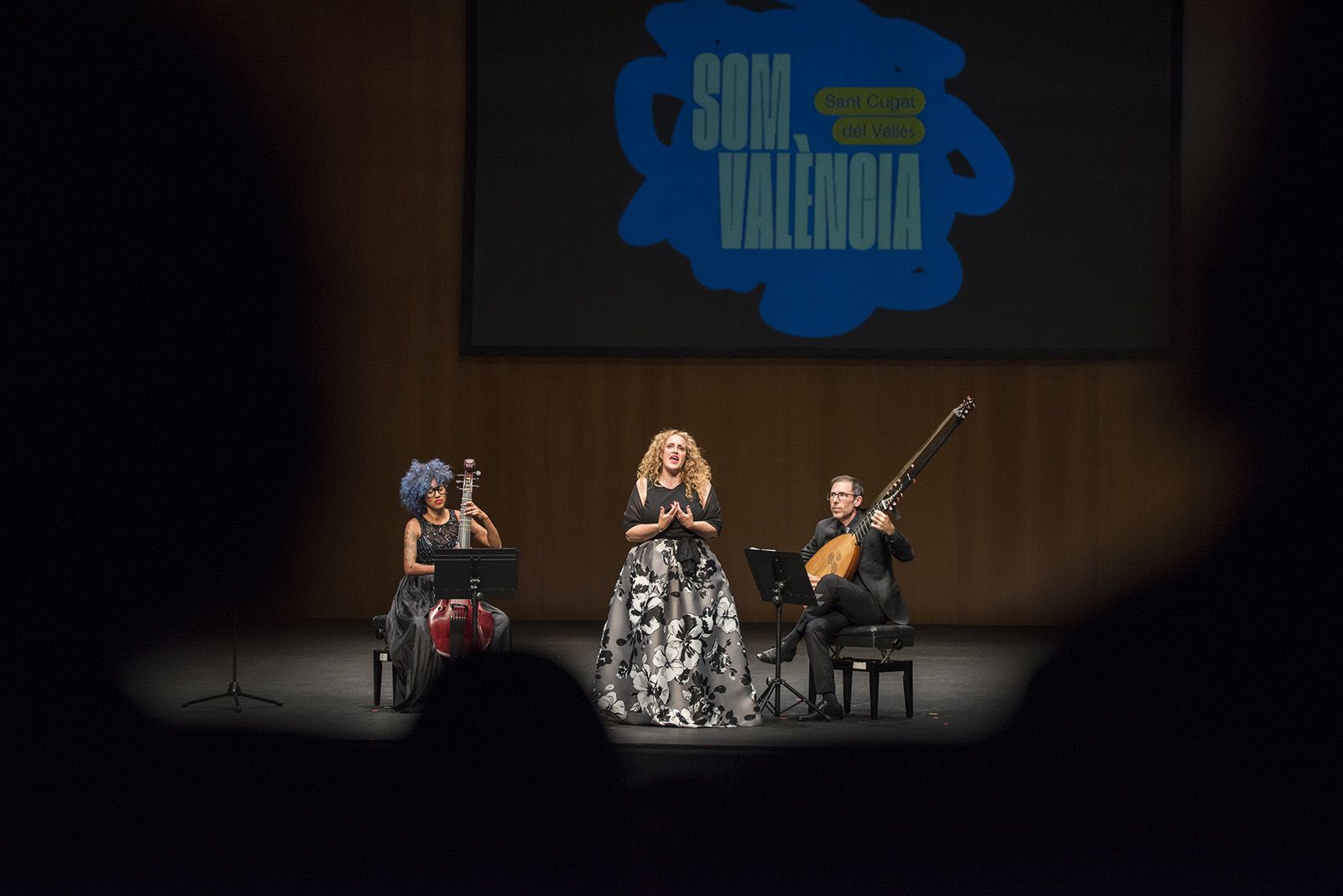 Raquel Andueza & La Galanía, Jesús Fernández i Lixsania Fernández, soprano, tiorba, viola de gamba . Música barroca. FOTO: Bernat Millet.