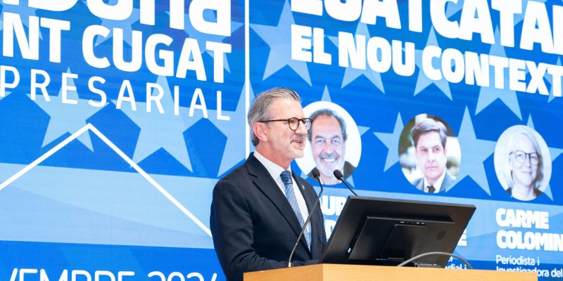 L'alcalde de Sant Cugat, Josep Maria Vallès, durant la darrera sessió del Tribuna Sant Cugat Empresarial a l'auditori del Banc Sabadell a la ciutat. FOTO: TOT