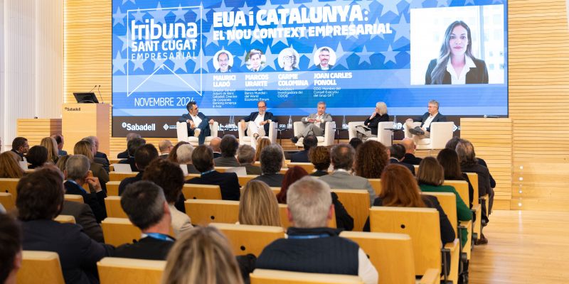 Durant la darrera sessió del Tribuna Sant Cugat Empresarial a l'auditori del Banc Sabadell a la ciutat. FOTO: Carme de Olazábal/Sant Cugat Empresarial