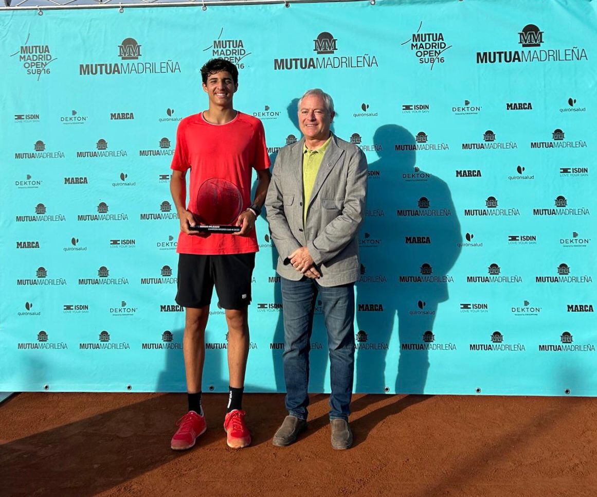 , guanyador de la competició de tenis. FOTO: Cedida per Joan Carles Pradell