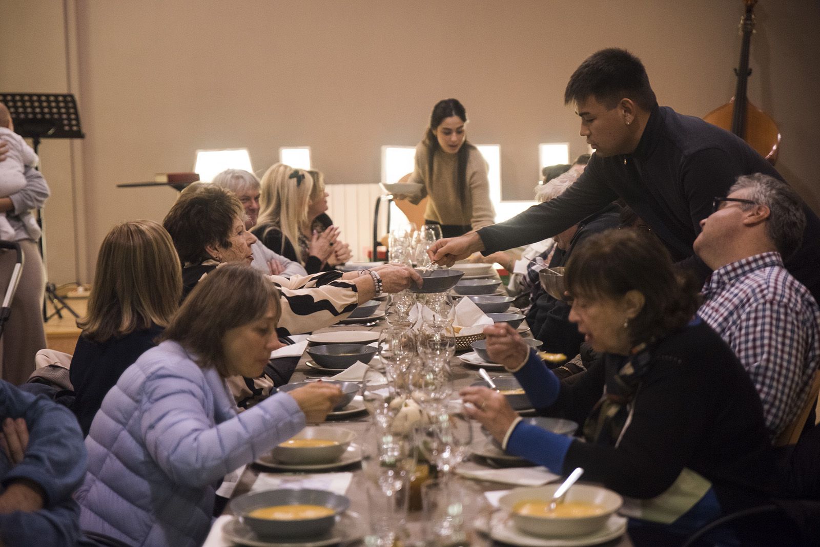 Sopar d'acció de gràcies de l'Església Protestant de Valldoreix. FOTO: Bernat Millet.