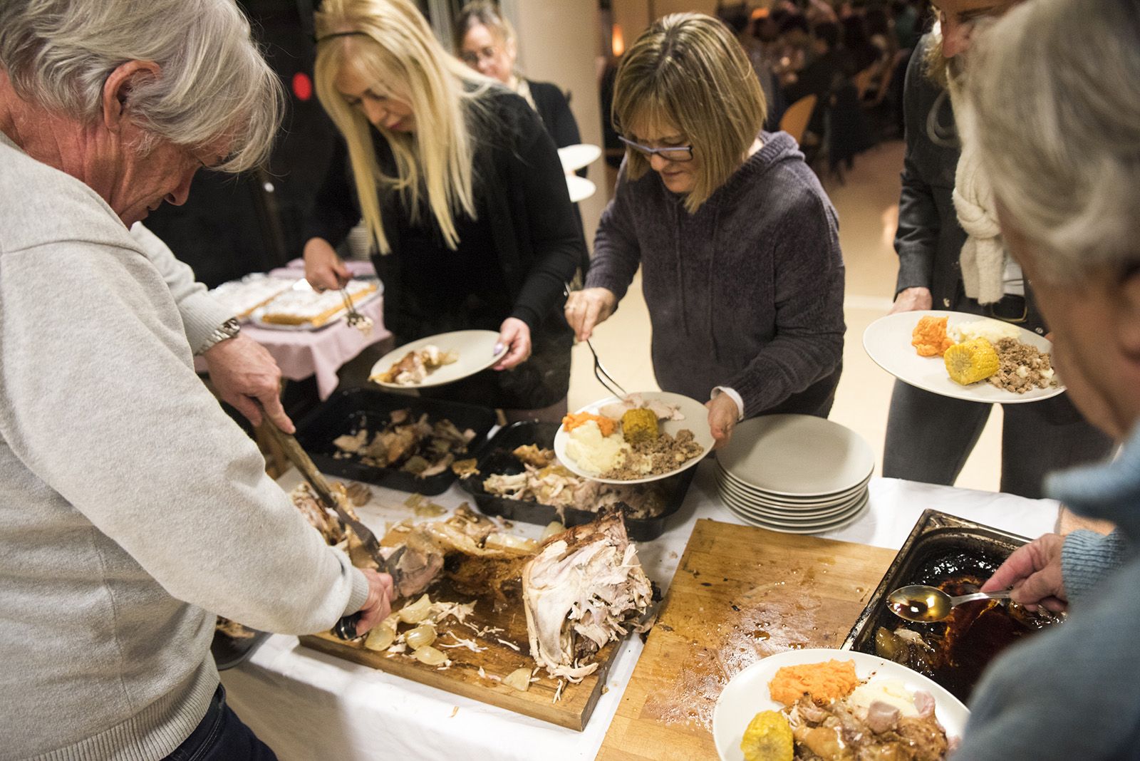 Sopar d'acció de gràcies de l'Església Protestant de Valldoreix. FOTO: Bernat Millet.