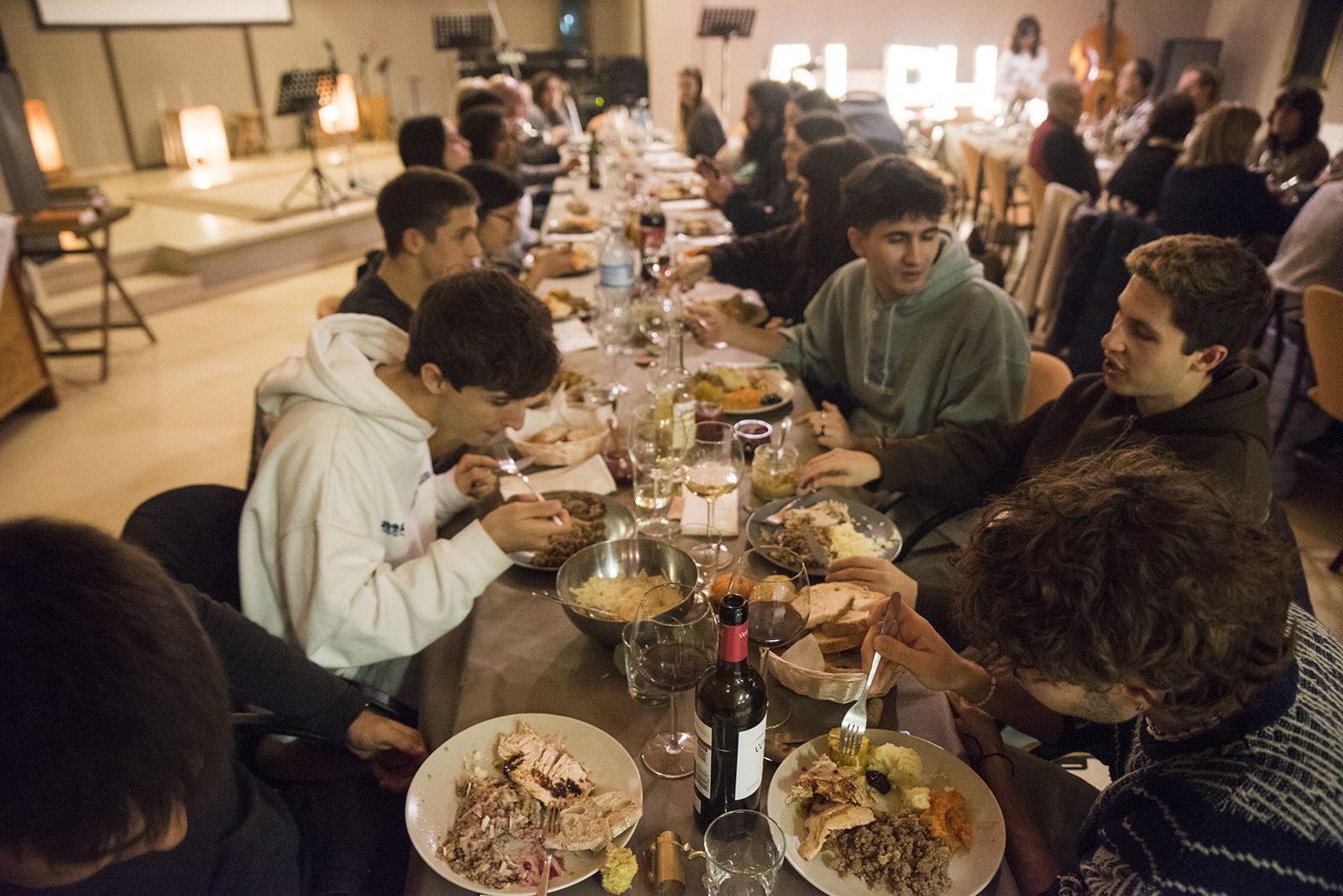 Sopar d'acció de gràcies de l'Església Protestant de Valldoreix. FOTO: Bernat Millet.