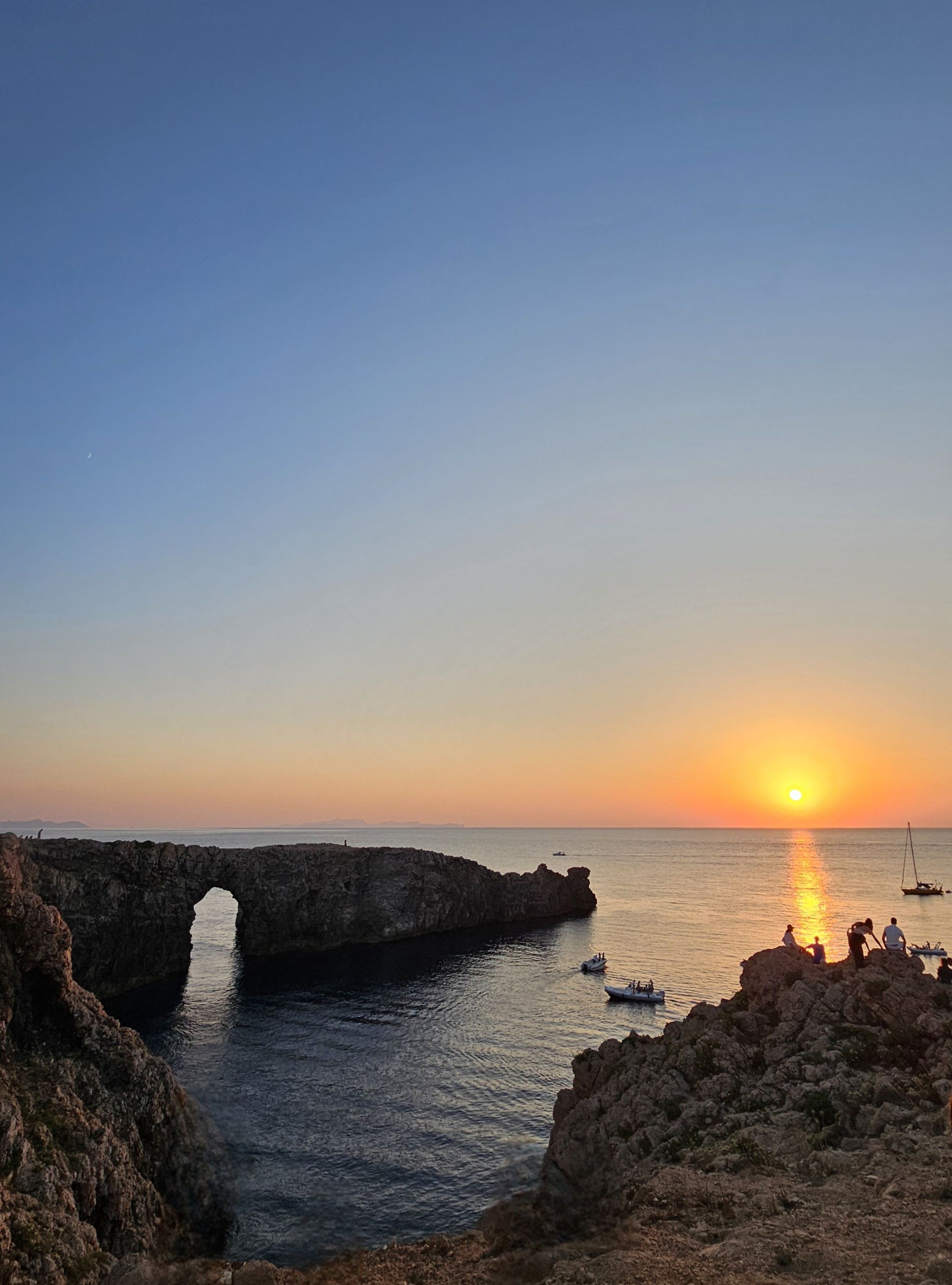 Posta de Sol al Pont d'en Gil · Pont d'en Gil (Menorca) FOTO: Mireia Comajuncosa Ferrer