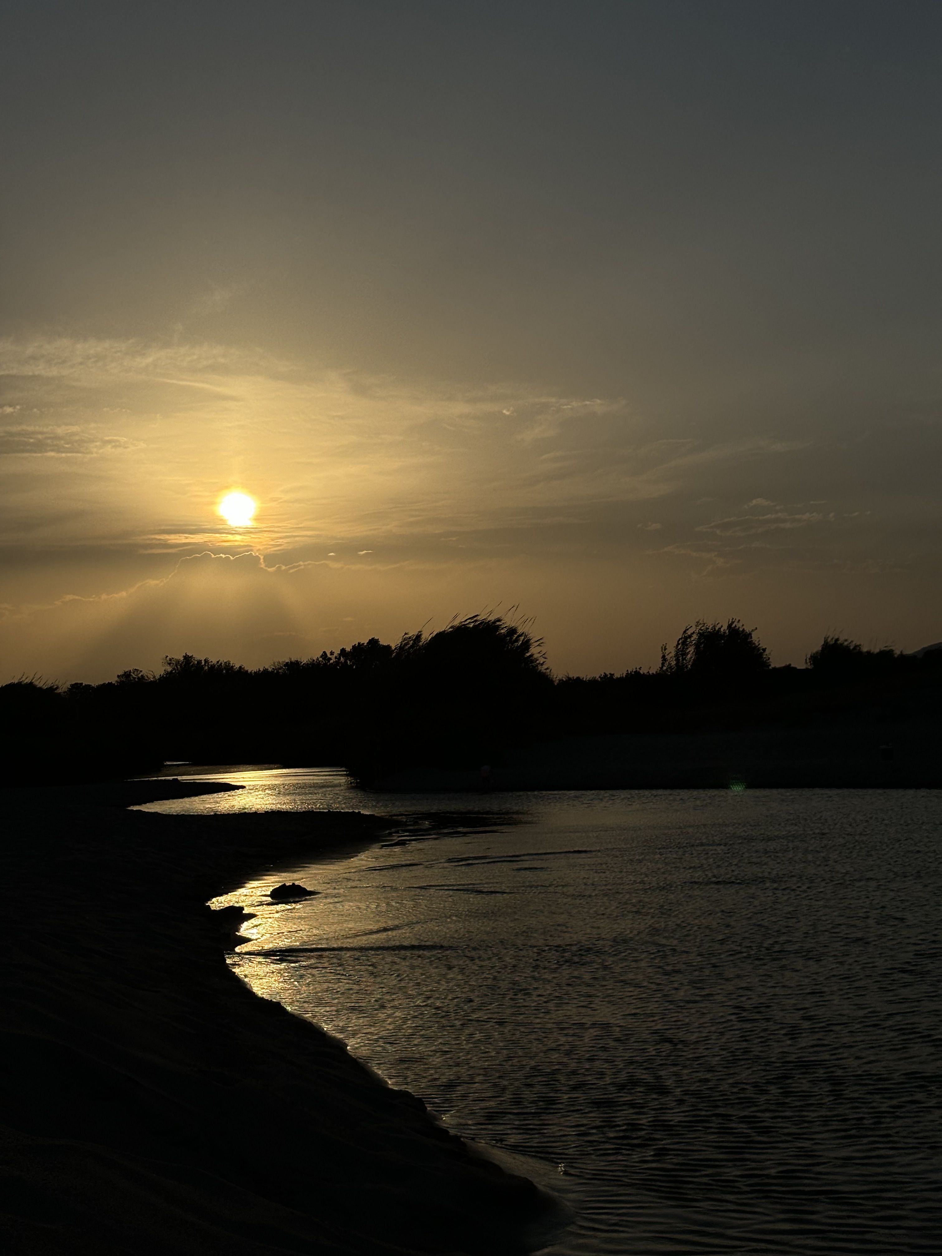 Capvespre al rio Daró · Platja de Pals FOTO: Cristina Castillon Mezquita