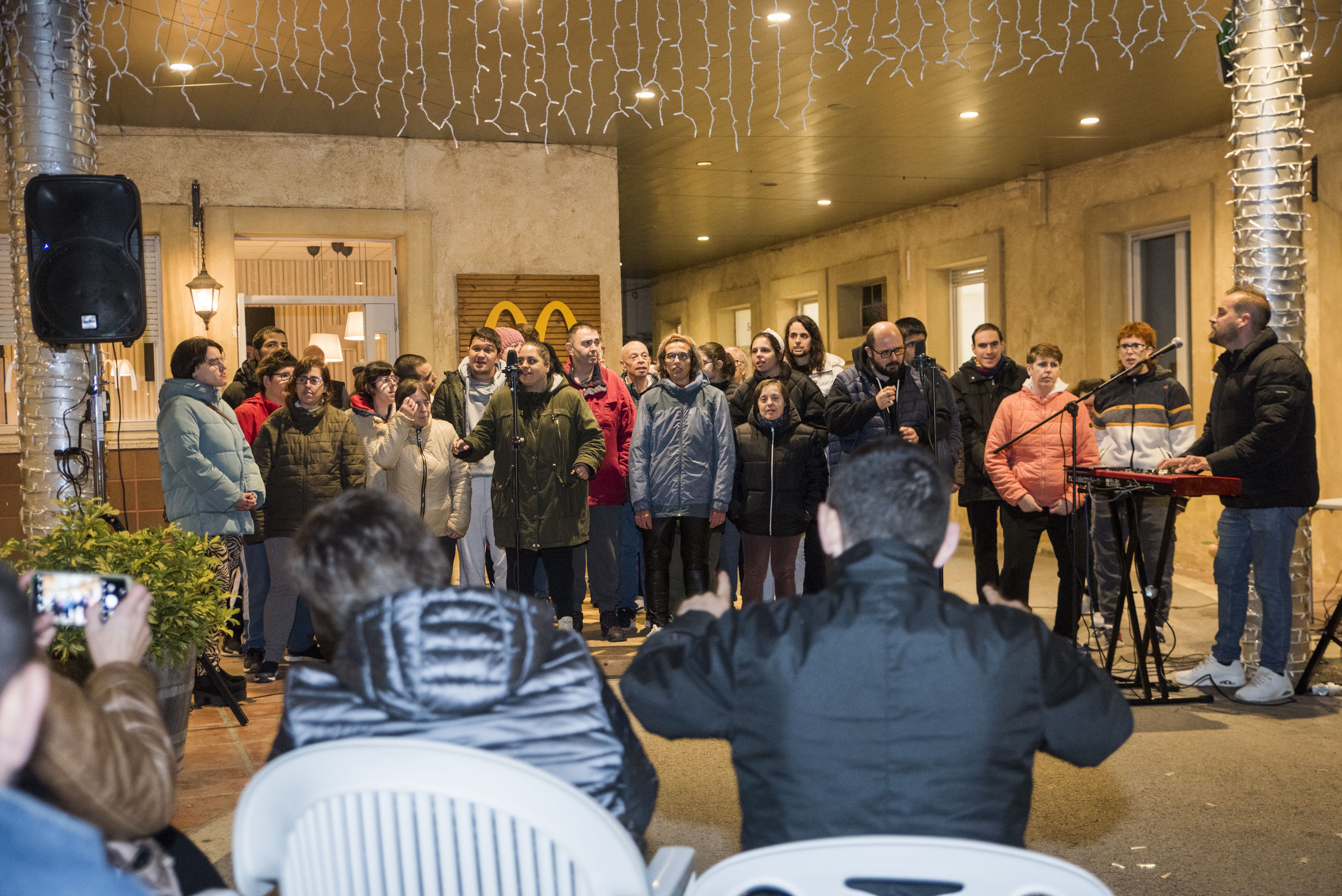 Encesa de llums de Nadal a Catalonia Fundació Creactiva. FOTO: Bernat Millet