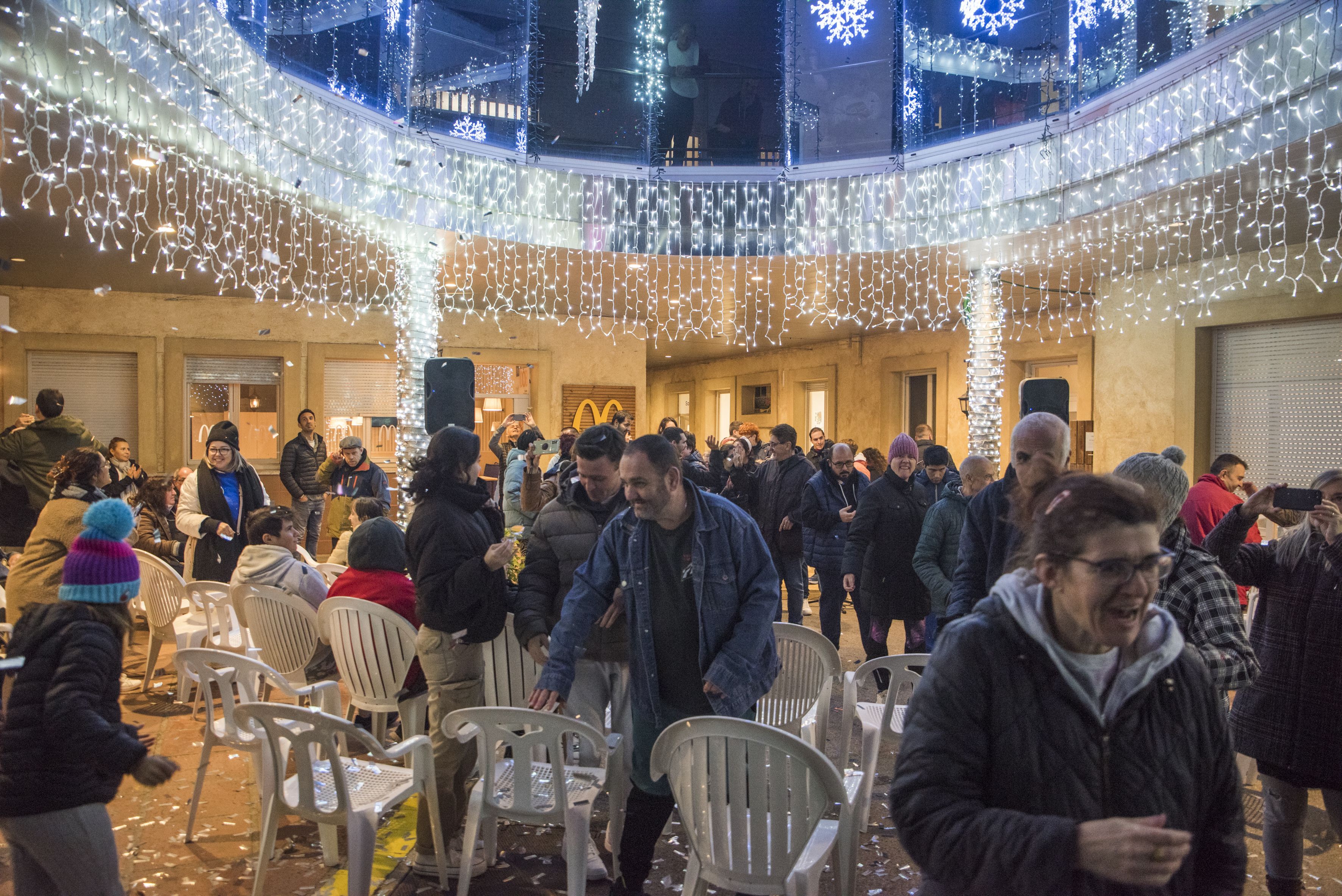 Encesa de llums de Nadal a Catalonia Fundació Creactiva. FOTO: Bernat Millet