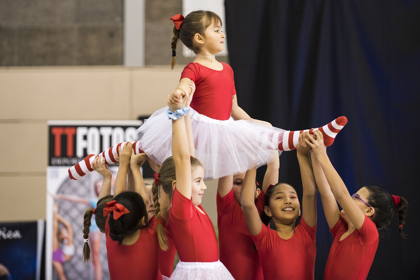 Festival Nadal Gimnàstica Sant Cugat. FOTO: Bernat Millet.