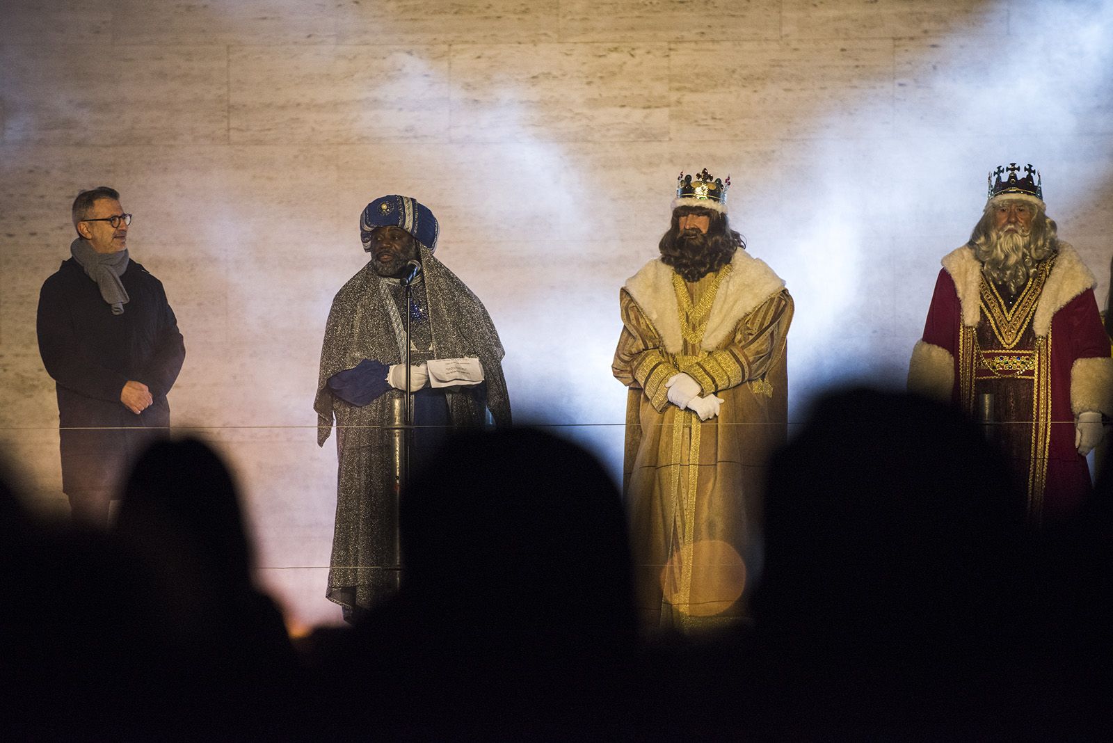 Arribada dels Reis d'Orient a Sant Cugat. FOTO: Bernat Millet.