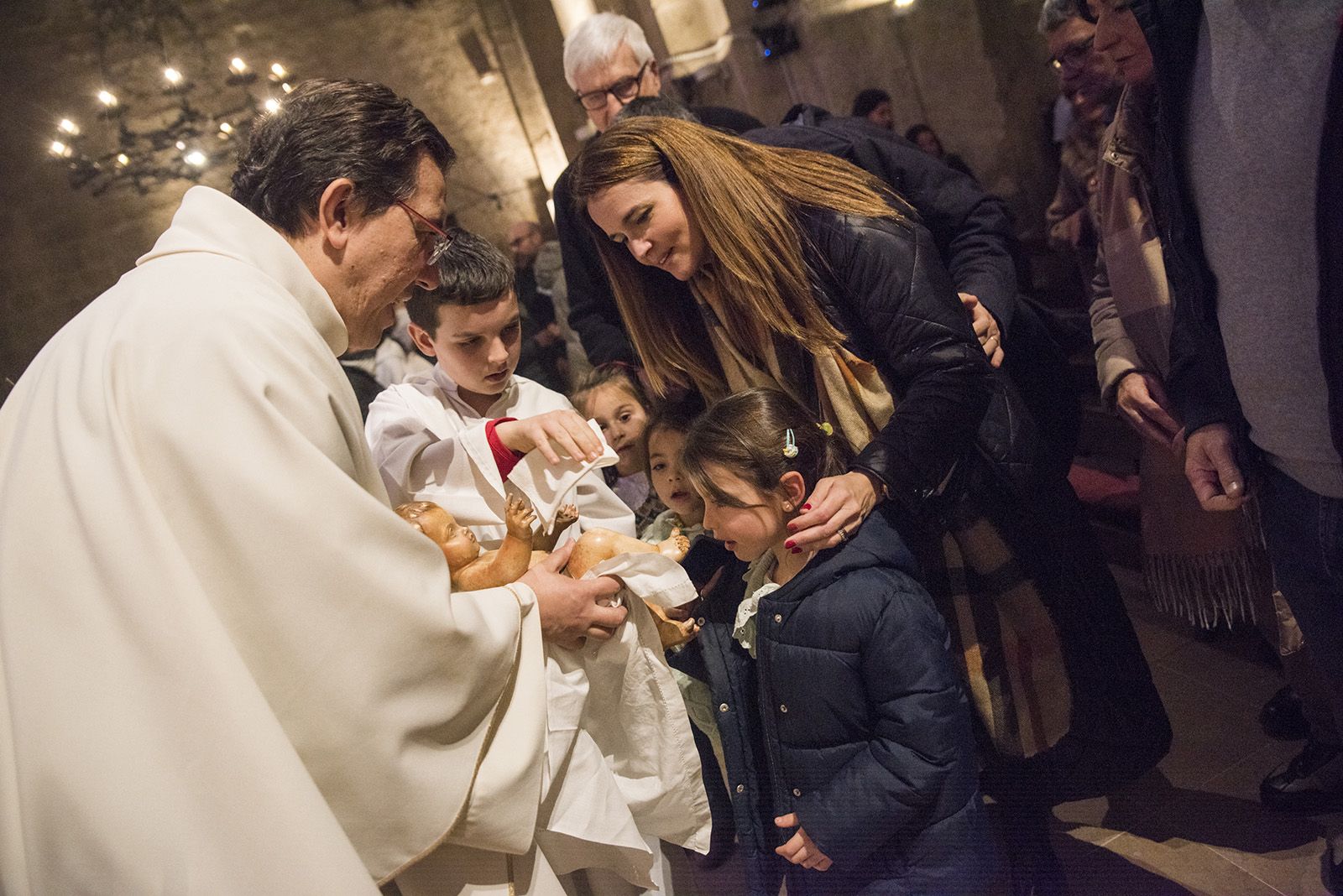 Adoració dels Reis d'Orient al nen Jesús. FOTO: Bernat Millet.