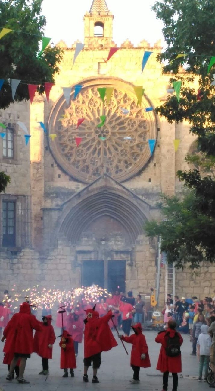 Espurnes generacionals · Monestir Sant Cugat FOTO: Jimena Rodríguez Díaz