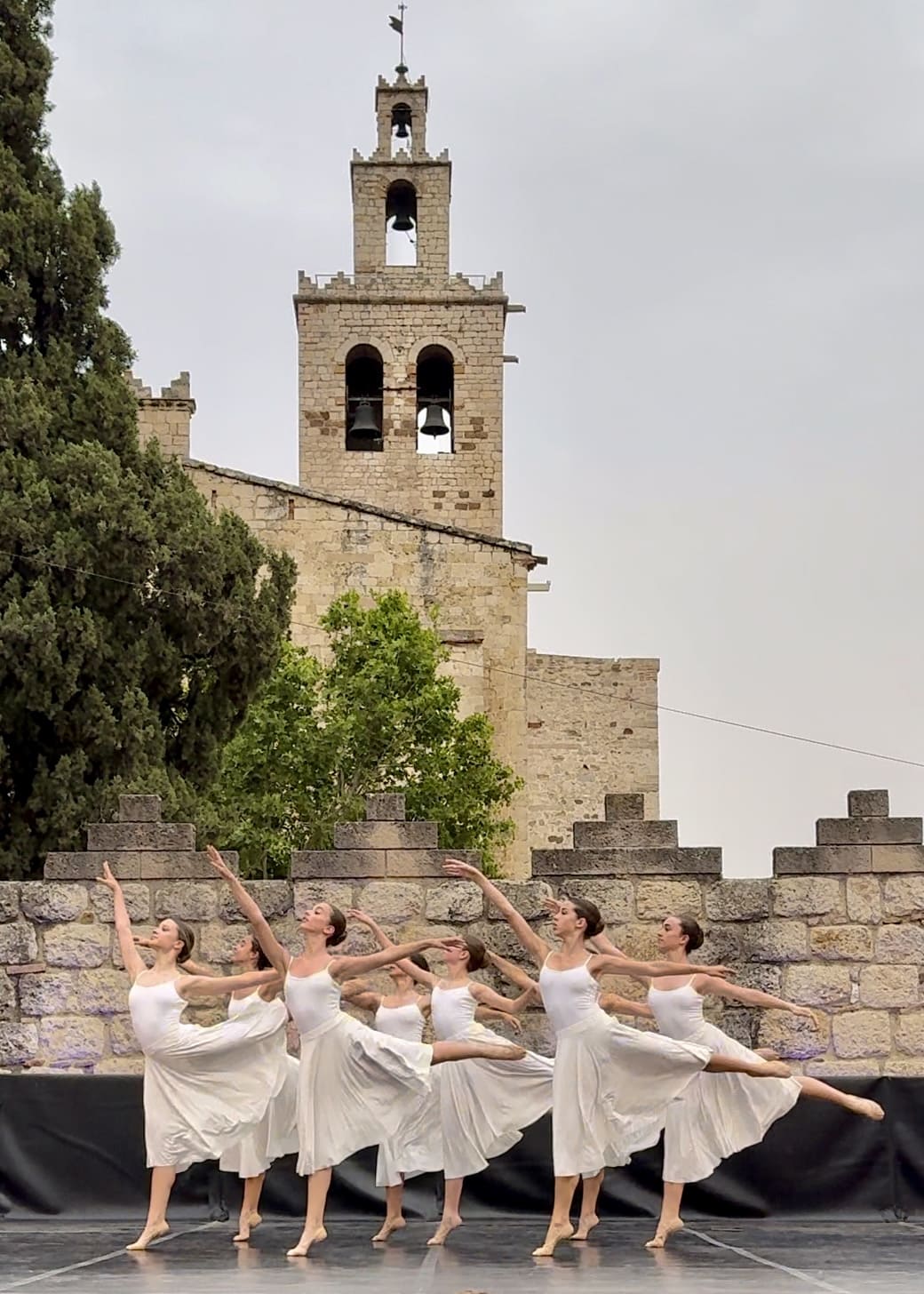 La Nit en Blanc, 8 Junio · Monestir de Sant FOTO: Fatemeh Jafari